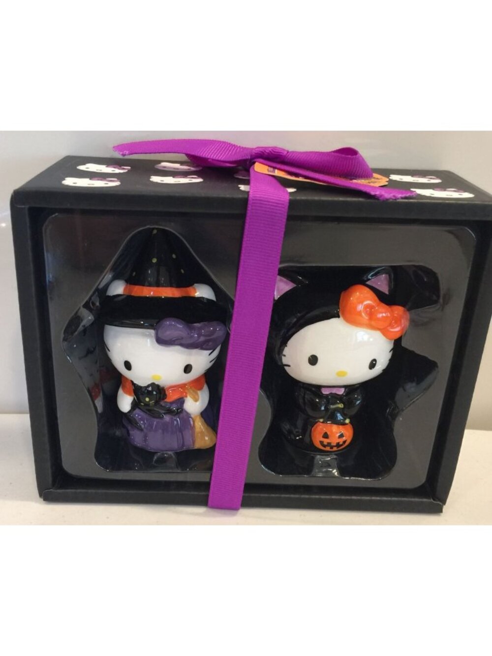 Hello Kitty Halloween Witch Black Cat Salt & Pepper Shakers Blue Sky